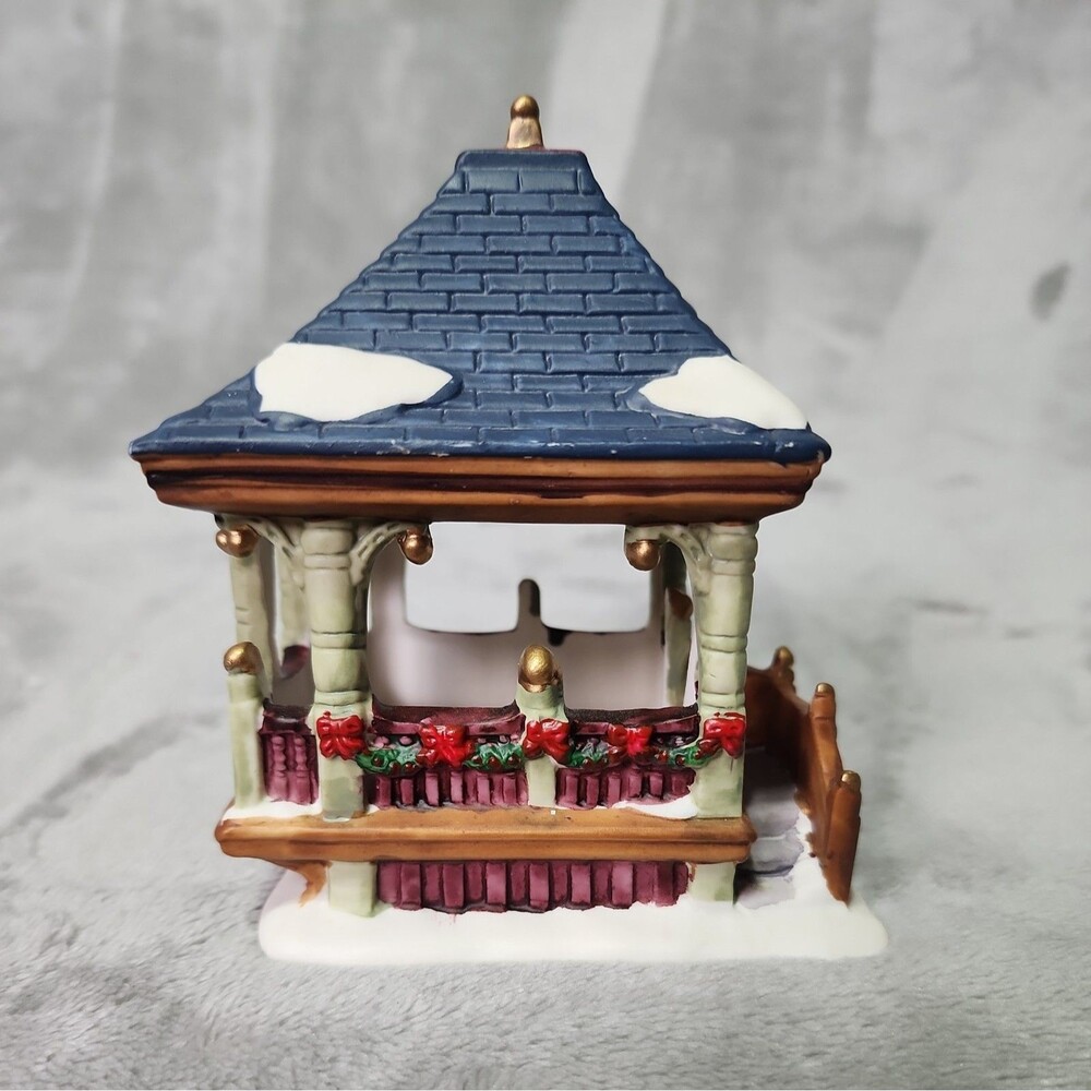 Vintage Rite Aid 5" Tall Porcelain Gazebo